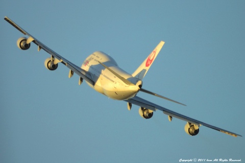 JAL Boeing 747 4 2011/03/20-1